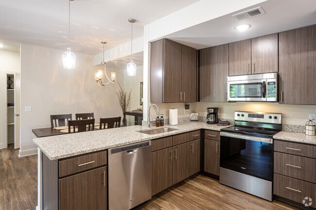 Interior Photo - Winding Springs