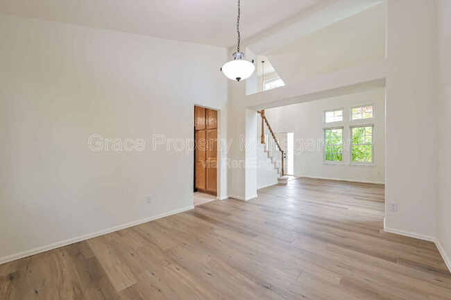 Photo - 10376 Dunsford Dr