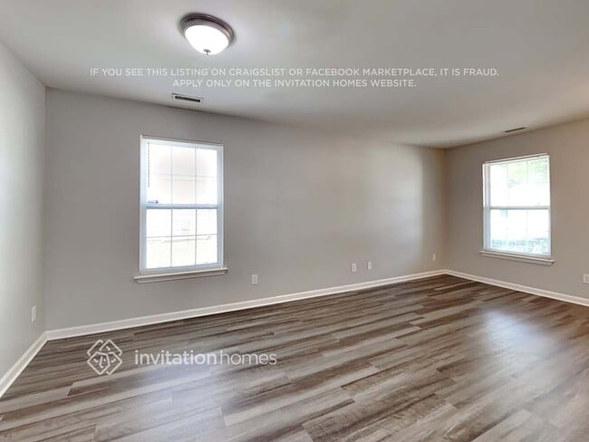 Photo - 2842 Filbert St