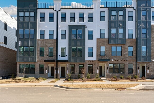 Building Photo - Brand New 2BR Townhome in Twyla Walk!  Available Now!