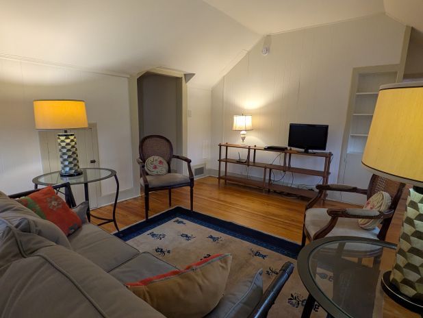 Photo - 220 Melrose Cir Unit 2