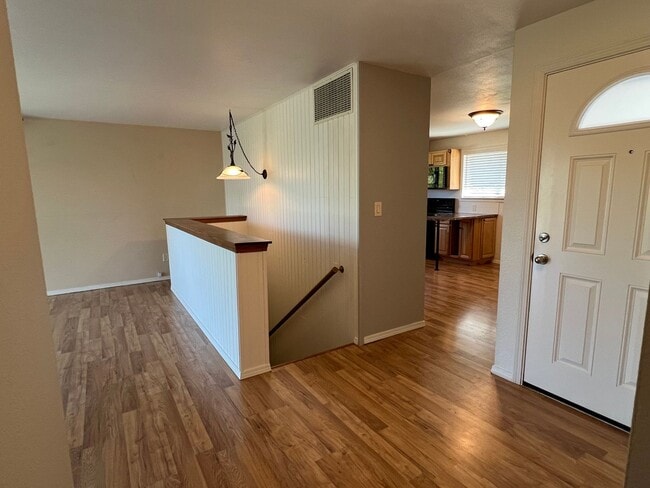 Photo - Spacious 3 bed/2 bath home with RV/Boat pa...
