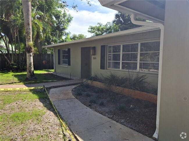 Building Photo - 2525 Dawn Cir Rental