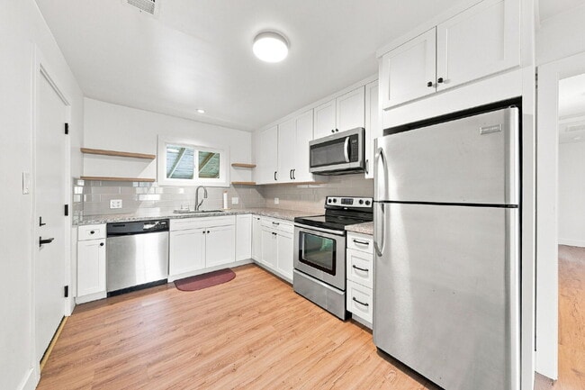 Photo - 3/1 Charmer in the Garden Tract - Dog Friendly