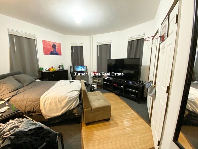 Photo - 10 Parker Hill Ave Unit 1