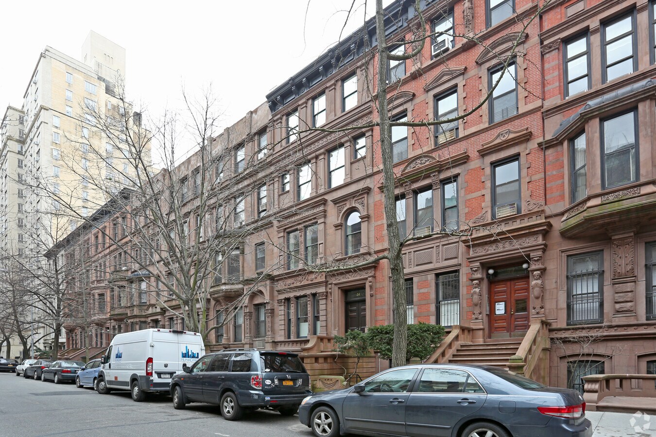 Photo - 32 W 88th St