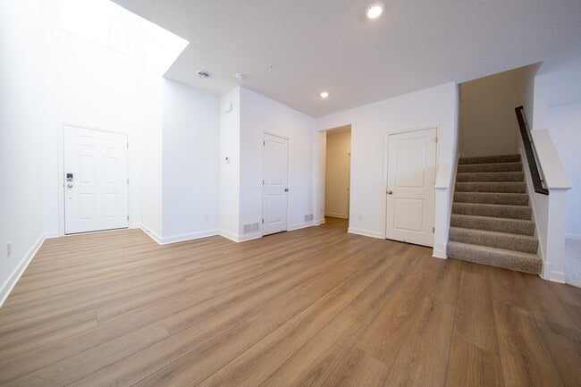 Photo - 2255 Tyrone Dr