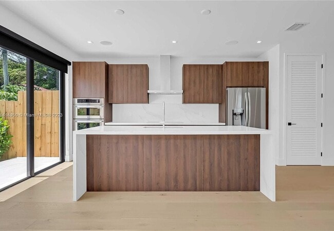 Photo - 2710 SW 34th Ave