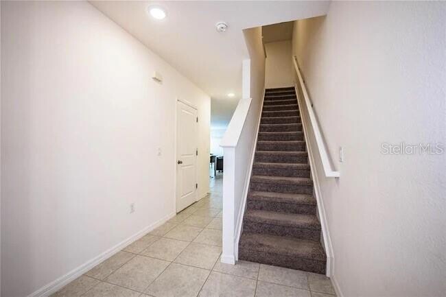 Photo - 3883 Academia Ave