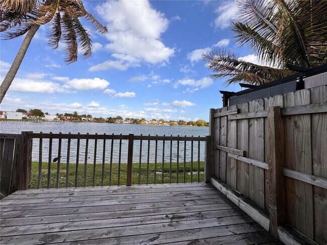 Photo - 401 NW 109th Ave