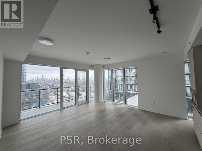 Photo - 1285 Dupont St Unit 1410