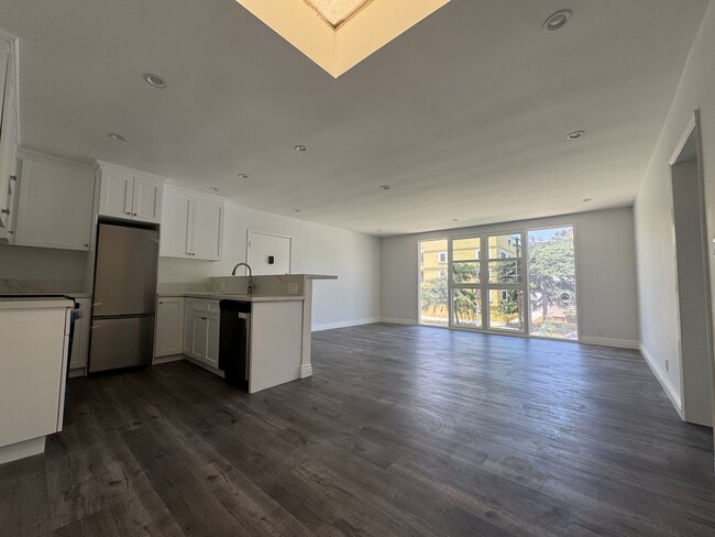 Photo - 4150 Los Feliz Blvd Unit 8