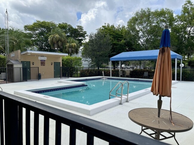 Photo - 197 Lakeview Dr Unit 202