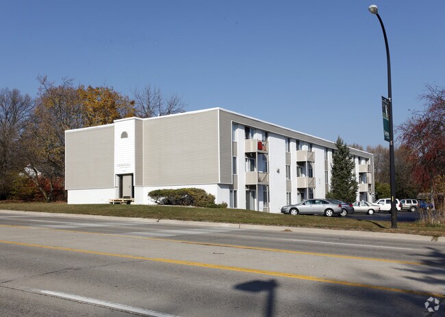 Parkhill Apartments - Parkhill Apartments