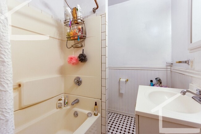 Photo - 62 Egmont St