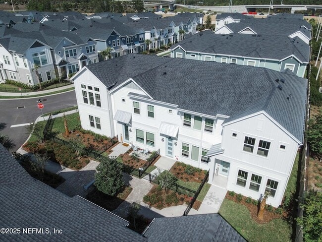 Building Photo - 7436 Calusa Ct Rental