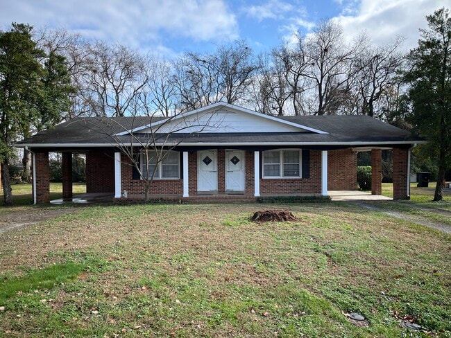 Building Photo - 2318 Tinnell Ct