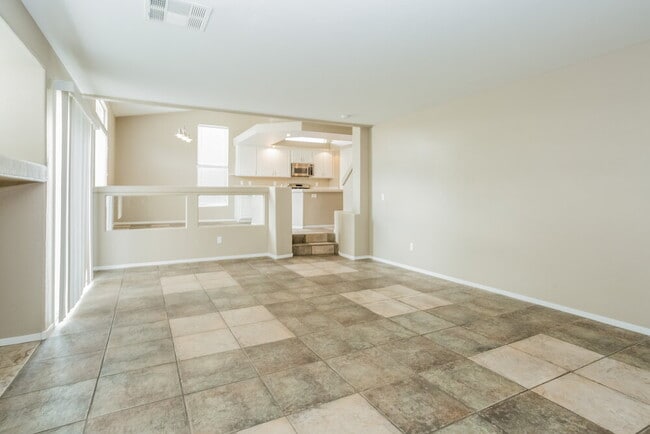 Photo - 3636 Beacon Point St