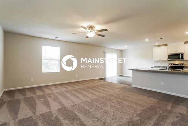 Photo - 3 Bedroom Pet-Friendly Home in Zebulon, NC...