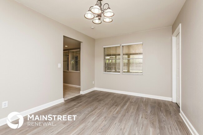 Photo - 107 Margo Ln