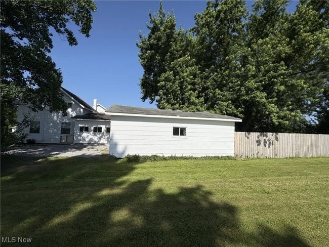 Photo - 9513 Edison St NE