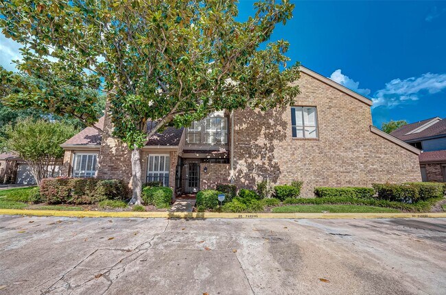 1908 Augusta Dr Unit 7