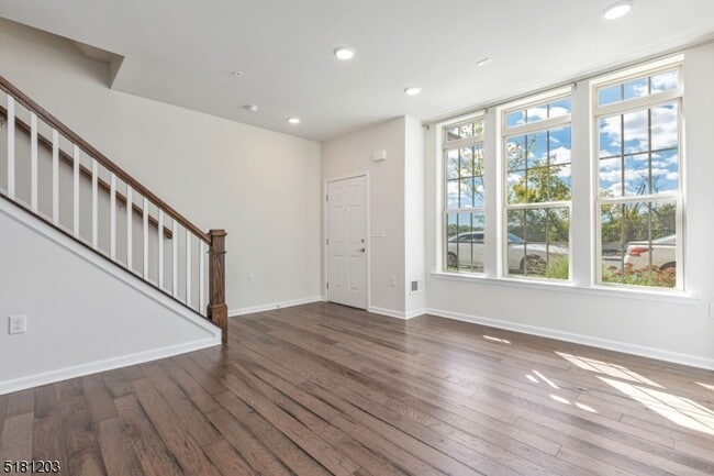 Photo - 1014 Station Rd