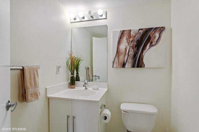 Photo - 3000 S Ocean Dr Unidad 1216