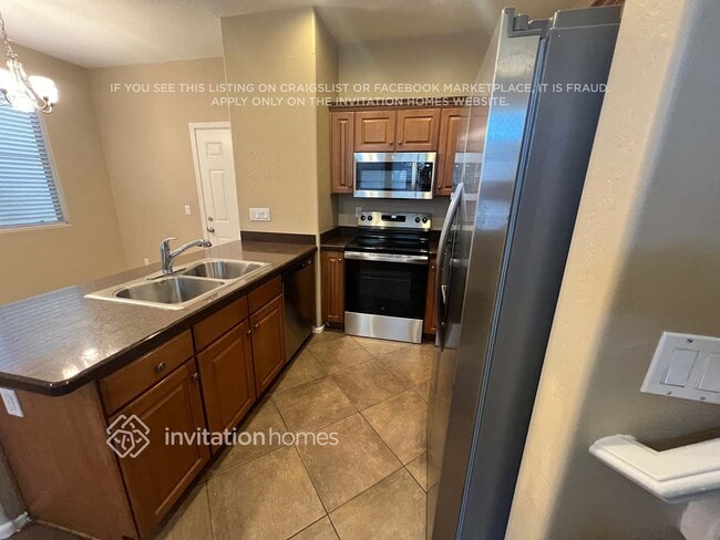 Photo - 451 S Hawes Rd