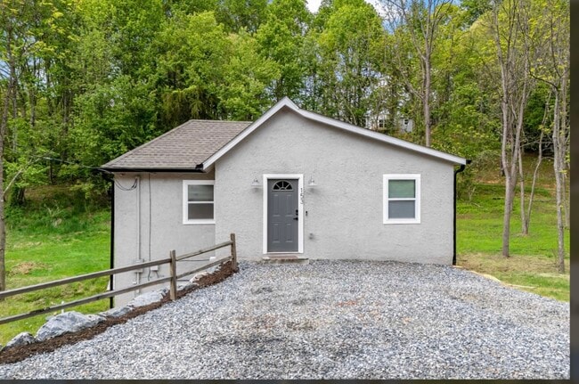 Building Photo - 153 Arrowood Corner Rd Rental