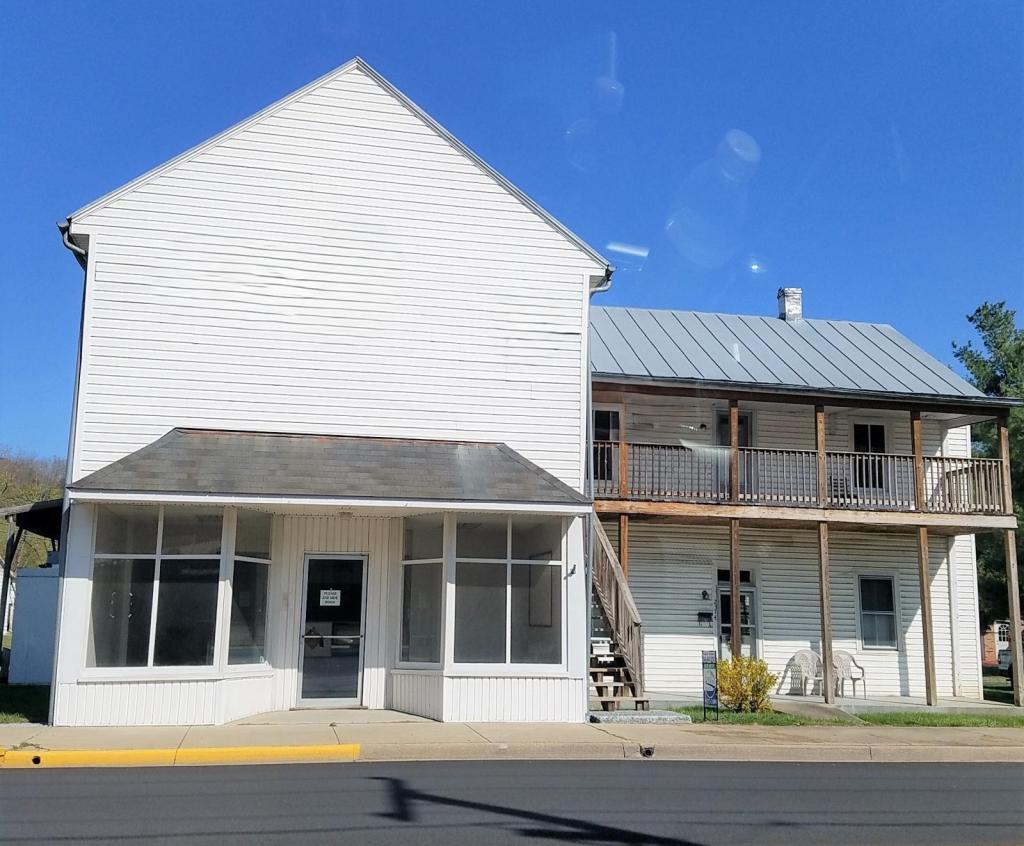 Photo - 2378 Beech Ave