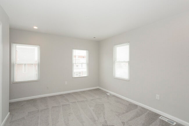 Photo - 1722 Sexton St