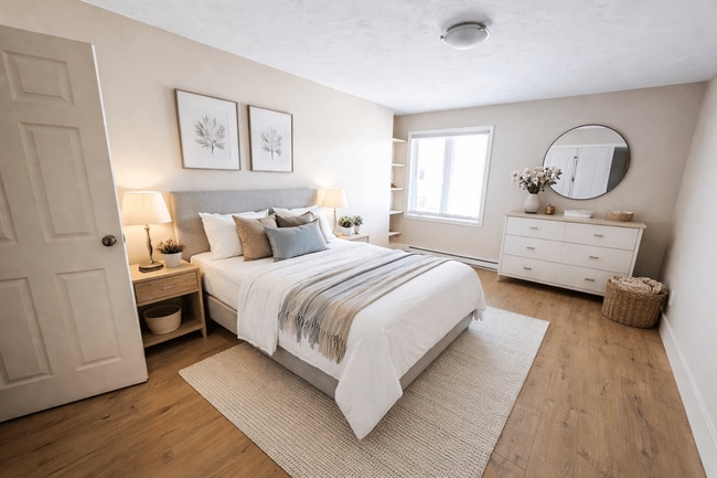 Photo - Woodbury Green