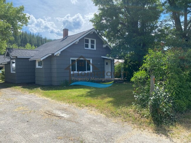 Building Photo - Beautiful 1 Bedroom 1 Bath Home with Detached Garage Available in Smelterville!