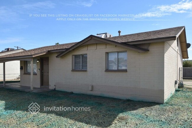 Building Photo - 8233 W Indianola Ave