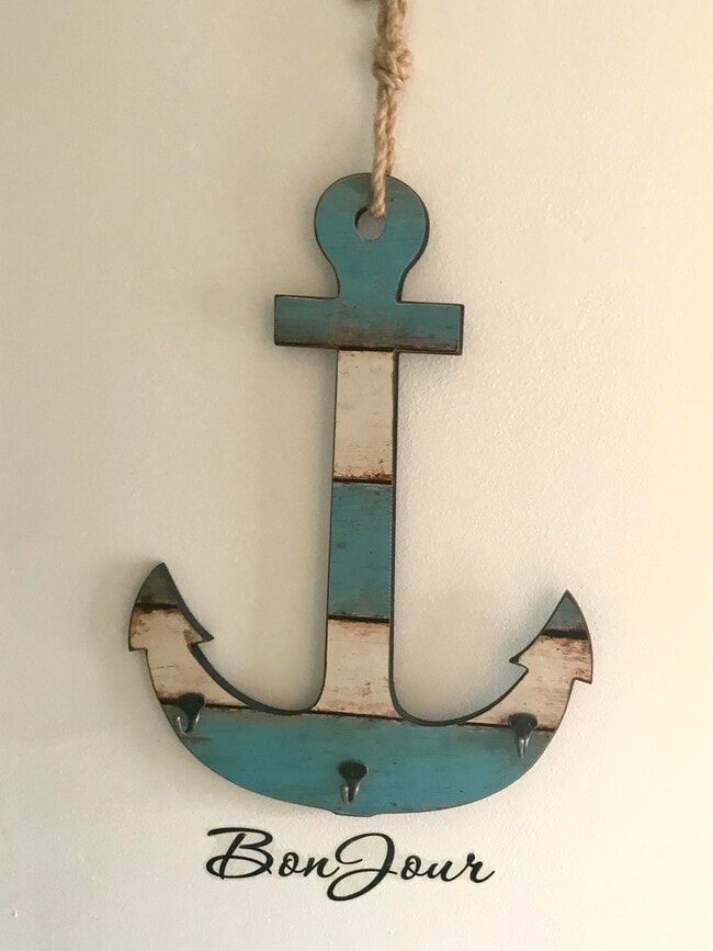 Building Photo - 1010 Country Club Dr Unit 206