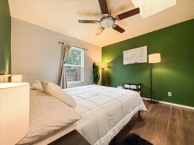 Photo - 521 Camino Solano