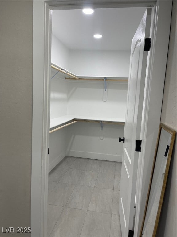 Building Photo - 2528 Tournament St