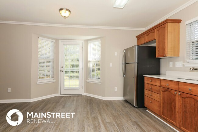 Photo - 7037 Honey Tree Ln