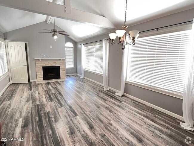Building Photo - 10115 E Mountain View Rd Unit 2093 Rental
