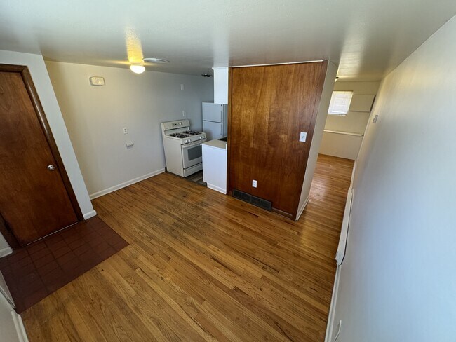1793 S Webster St Unit 1793