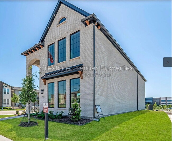 Photo - 7251 Van Tuyl Pkwy