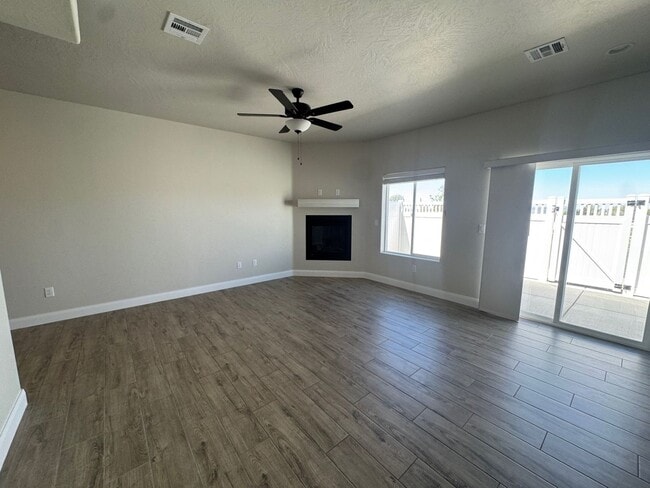 Photo - Townhome in Shadow Cove