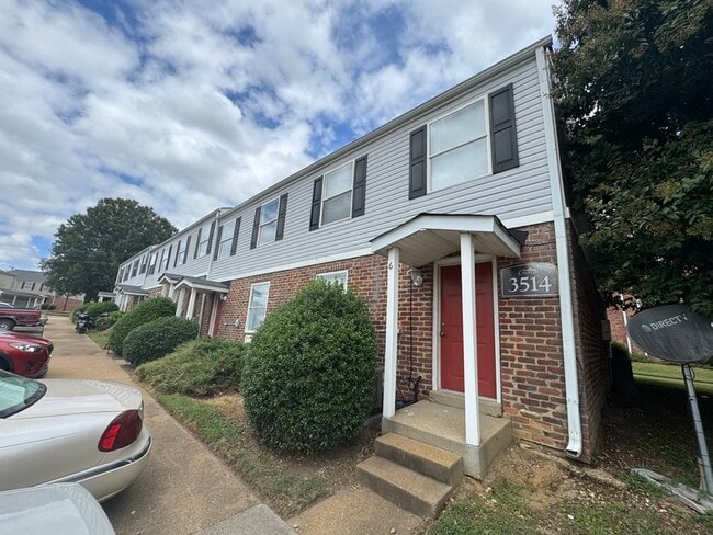 Building Photo - 3514 E Richmond Rd Rental