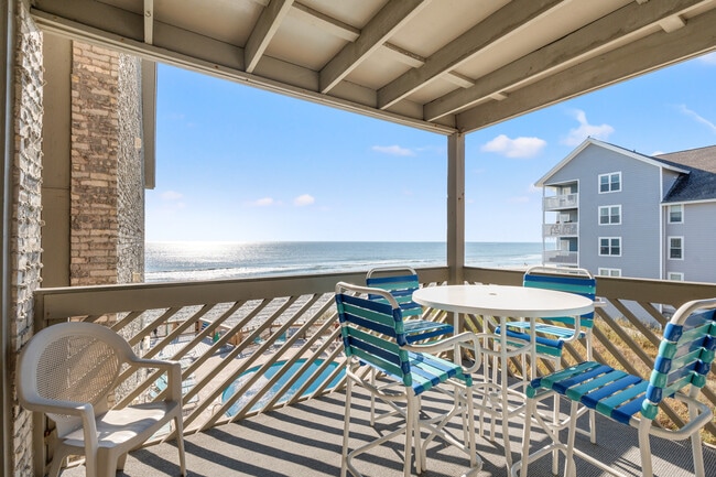 Photo - 618 N Waccamaw Dr Unidad B4