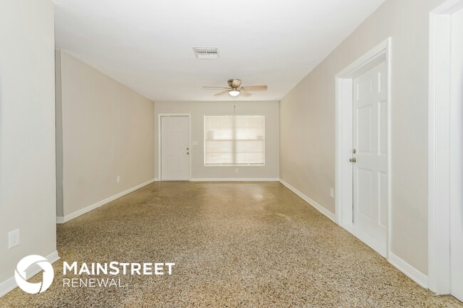 Photo - 3153 SE Banyan St