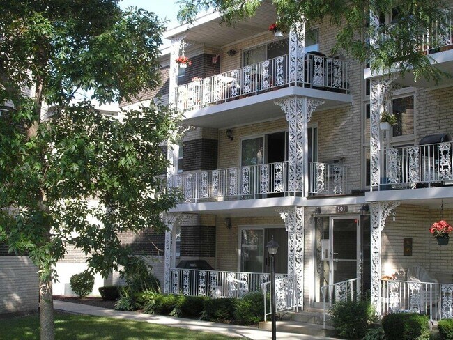 rear of building - floor#2