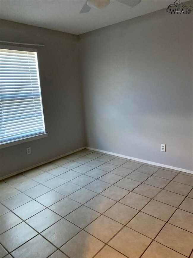 Photo - 2806 Stearns Ave