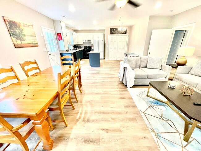2560 Hammond Dr Unit SI ID1543019P
