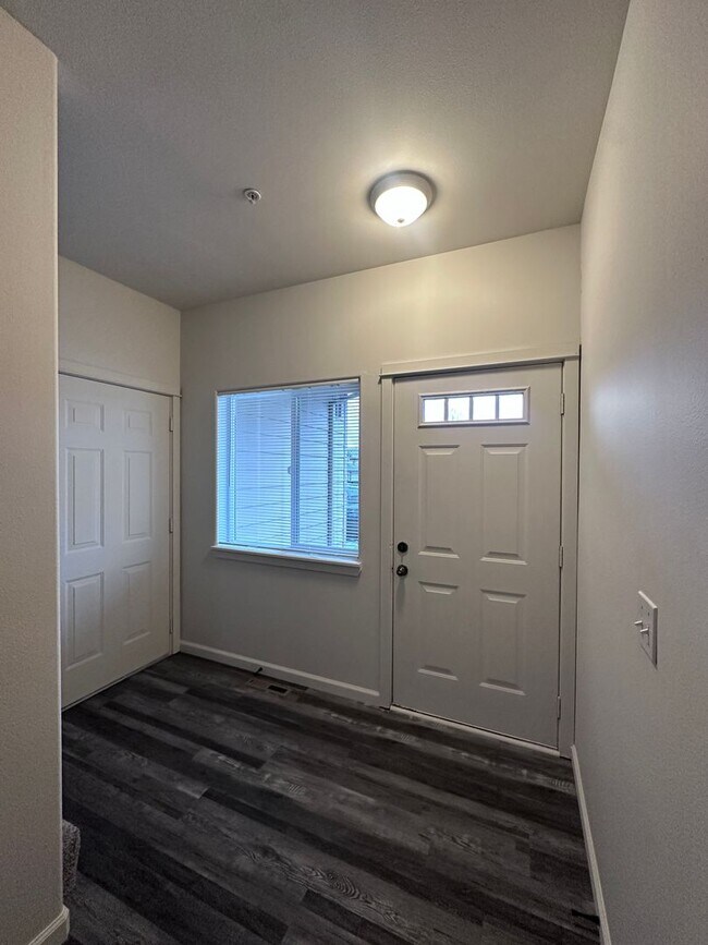 Photo - Newly Updated 3 Bedroom Available 12/1